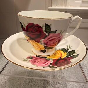 Imperial Finest Bone China Floral Teacup and Saucer Set. Made in England